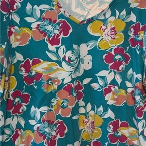 Kim Rogers Soft Teal Floral V-Neck shirt sleeves SZ XL Like New condition